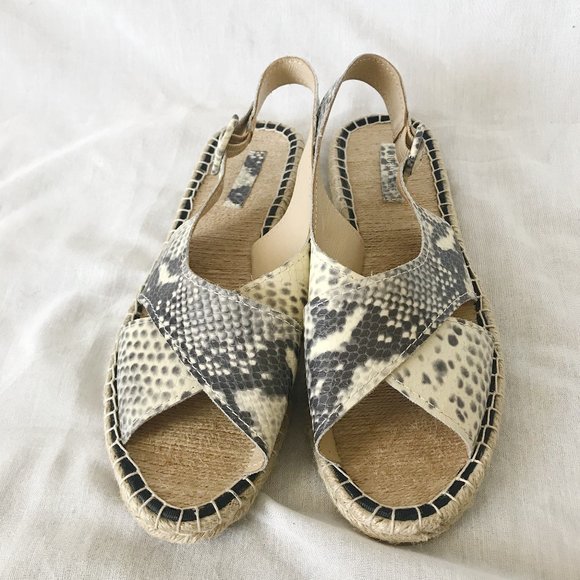 Pour La Victoire Tan Snakeskin Espadrille Sandal - Picture 1 of 7